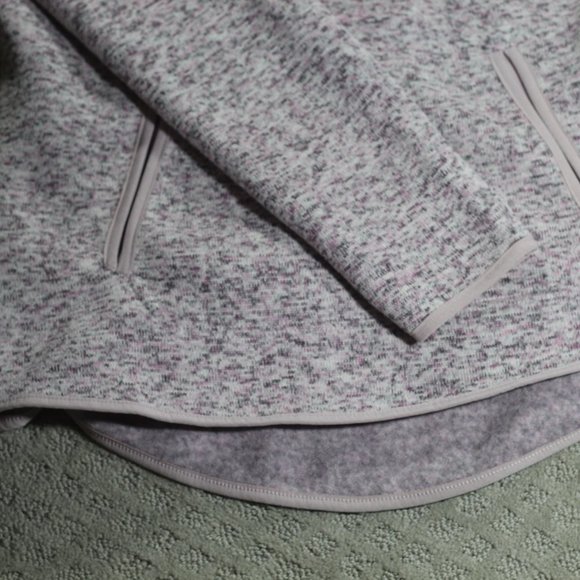 Thread + Supply Size M Pink Grey Variegated Snap Button Rounded Hem Hoodie NWOT - Picture 6 of 6